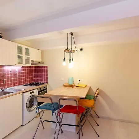 Appartamento Joivy Cosy Flat In The Centre Genova